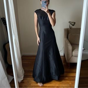 monique lhuillier amazing black maxi dress size 0